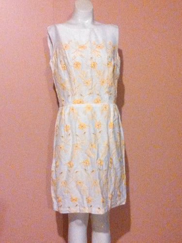 Vintage 60s Mr. Henry eyelet linen cotton dress / 60s yellow embroidered flowers dress / 60s summer Party Dress