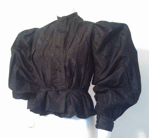Antique Victorian blouse / Dramatic Victorian Puffy balloon Sleeve Blouse / Antique Gothic Blouse / Mourning blouse / Victorian goth