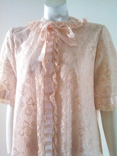 1950s 60s Lace Nylon Satin Pink Rose Robe Night Gown Cover up size Med Large