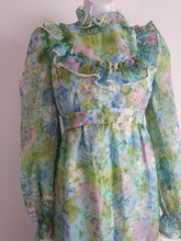 Load image into Gallery viewer, 70s floral maxi dress / 70s blue green dress / 70s Hippie victorian inspired / boho hippie dress / Victorian ruffle collar dress