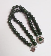 Load image into Gallery viewer, vintage Sterling Silver Clasp &amp; Jade Beads double strand Bracelet