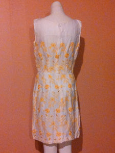 Vintage 60s Mr. Henry eyelet linen cotton dress / 60s yellow embroidered flowers dress / 60s summer Party Dress