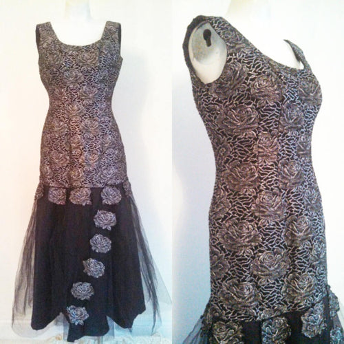 Vintage 50s hourglass wiggle dress / Mermaid Hem Old Hollywood Bombshell Dress