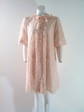 Load image into Gallery viewer, 1950s 60s Lace Nylon Satin Pink Rose Robe Night Gown Cover up size Med Large