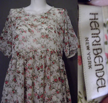 Load image into Gallery viewer, 90s Grunge Dress / 90s Henri Bendel dress / Babydoll Dress / 90s Floral dress / Slouchy 90s dress