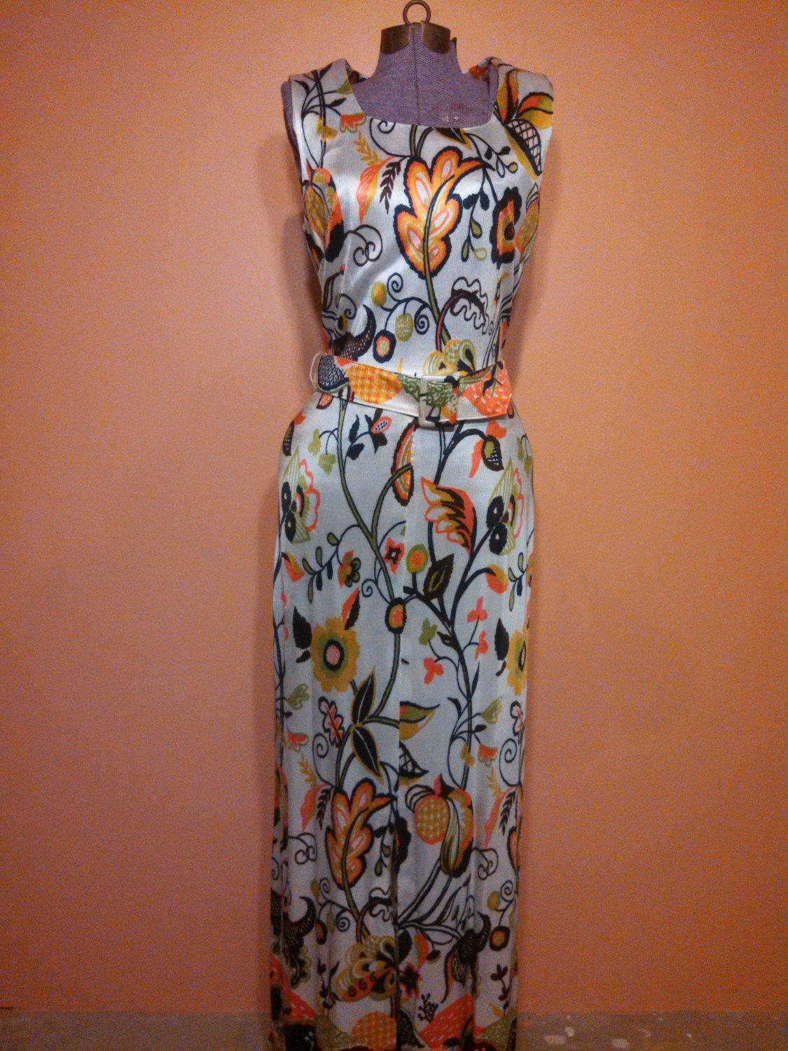 Tiki party outlet dress