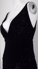 Load image into Gallery viewer, 90s Black Backless Beaded Dress / plunging neck and open back LBD / Black Tie Party Dress / prom dress / body con dress