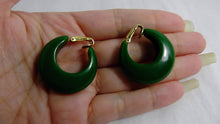 Load image into Gallery viewer, vintage bakelite hoop earrings / green bakelite earrings / Vintage spring green earrings / GlitterNGoldVintage