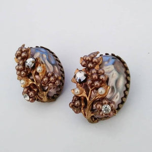 Miriam Haskell Inspired Crystal Rhinestone Baroque Pearl filagree earrings / vintage clip earrings