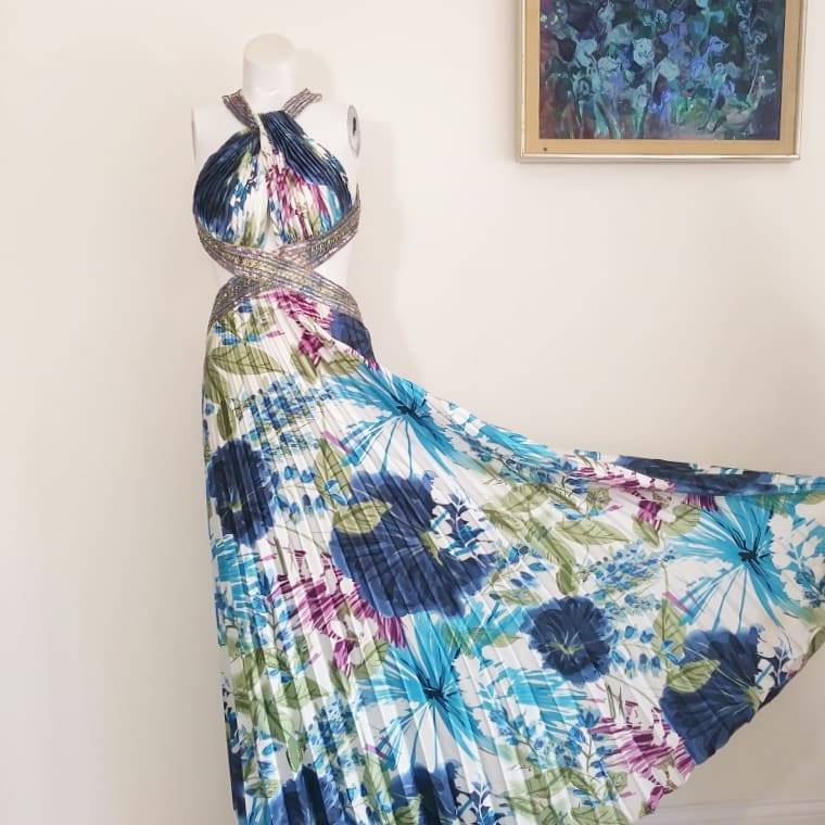 Vintage 90s halter beaded and pleated dress by Dave & Johnny / Maxi le –  Glitterngoldvintage