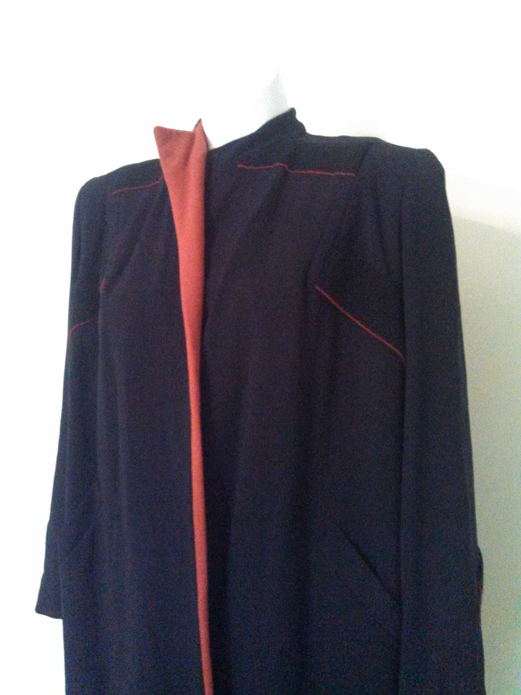 40s Mangone New York wool coat / Navy color with Red details and open front coat