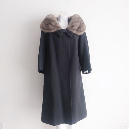 Vintage 50s Silver Mink Fur collar swing coat