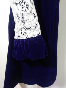 Vintage 60s 70s purple velvet and crochet lace dress / 70s ruffle collar dress / 60s mod dress