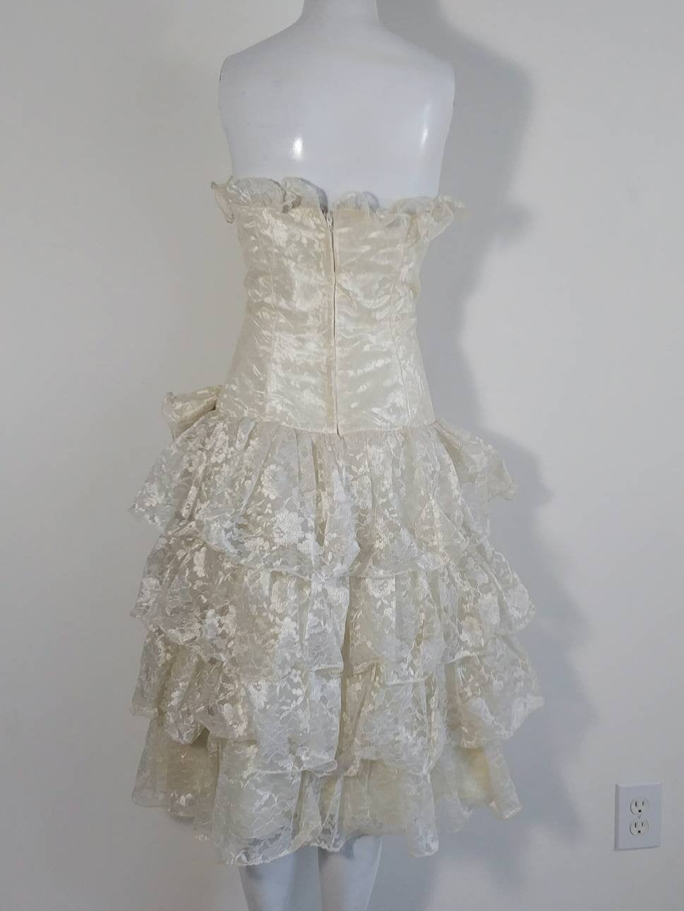 80s prom dress for sale 80s Party Dress / 80s Prom Gown Dress / 80s Lace Ruffles bow dress / 8 – Glitterngoldvintage