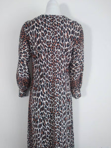 Vintage Vanity Fair Dressing Gown Robe / Vanity Fair night gown cover up / Nylon Gown / vintage leopard dress