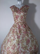 Load image into Gallery viewer, 50s Bernetti New York Dress / 50s sequin party dress / Cocktail Dress / 40 Inch Bust / 50s Wedding Party / gold painted floral dress