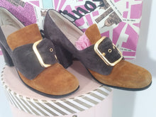 Load image into Gallery viewer, 60s 70s Bandolinos suede buckle Mod shoes made in Italy