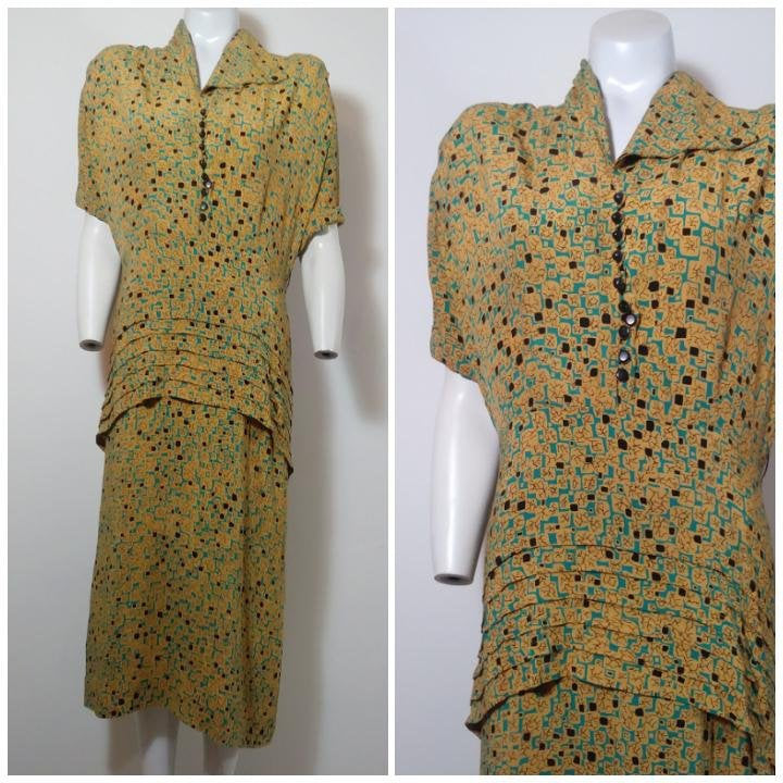 40s peplum dress / 40s abstract print dress / 40s novelty print dress / vintage 40s Rayon Dress