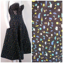 Load image into Gallery viewer, Vintage 50s novelty print Skirt / 50s gloves purse print skirt / 50s cotton skirt / 50s high waist skirt / Rockabilly / GlitterNGoldVintage